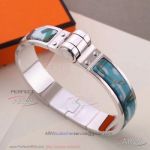 Perfect Replica Hermes Printed Enamel Bracelet With SS Plated 